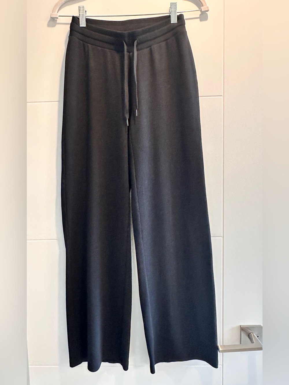Aritzia Rib Kickback Pant - Picture 3 of 6